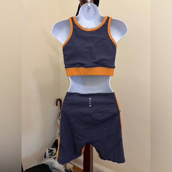 NEW Wilo The Label workout set (size MED) - Picture 2 of 5